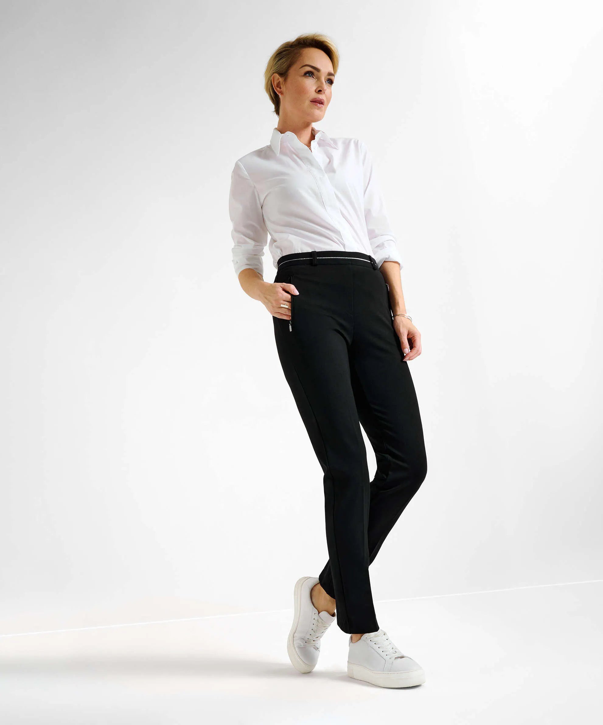 Slim Fit Hose LILLYTH