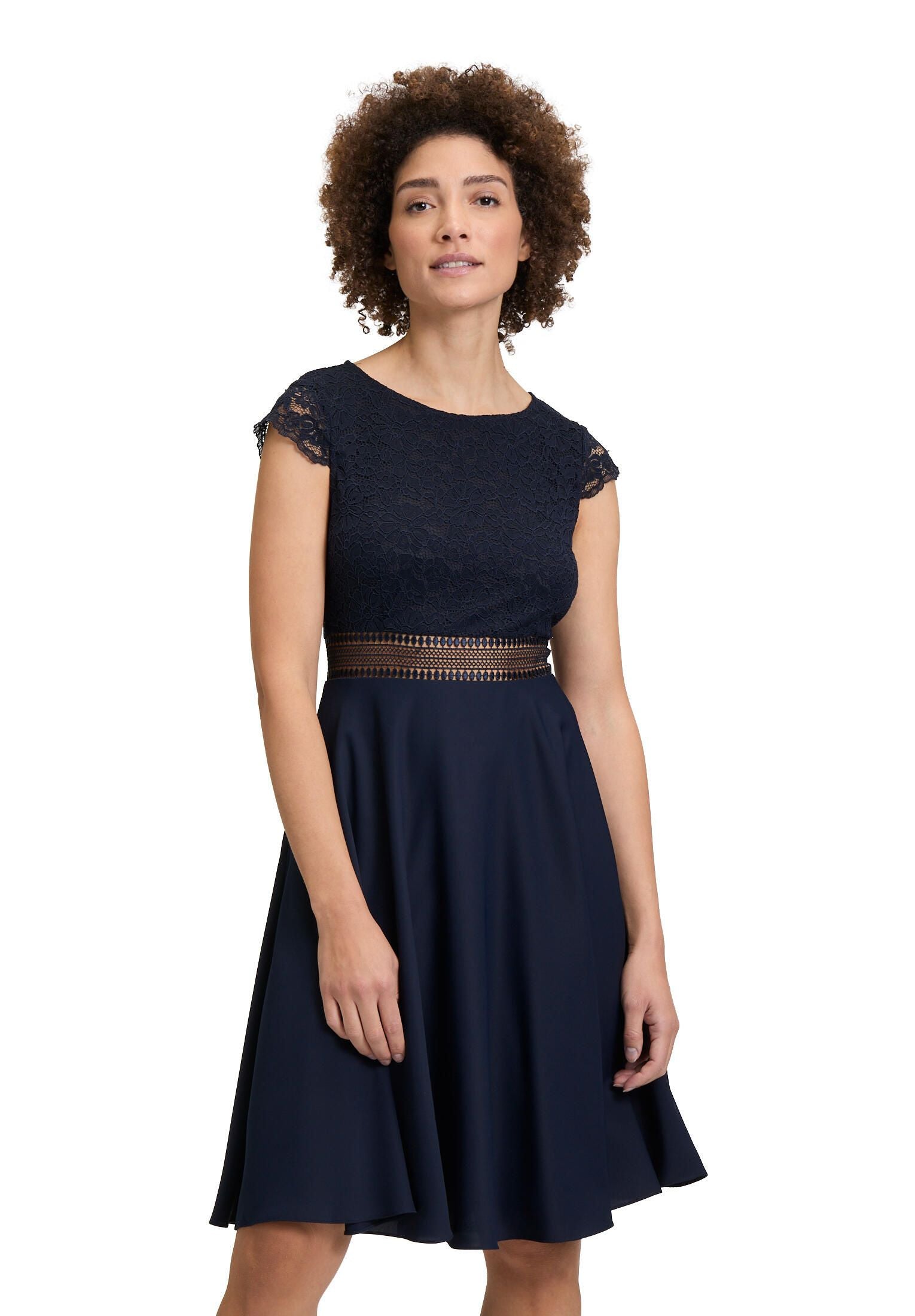 Cocktailkleid aus Spitze