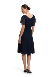 Chiffon-Cocktailkleid mit Volantärmeln