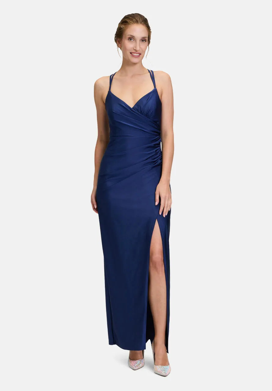 Abendkleid mit Beinschlitz