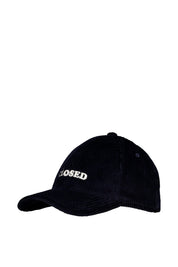 Cap mit Stickerei