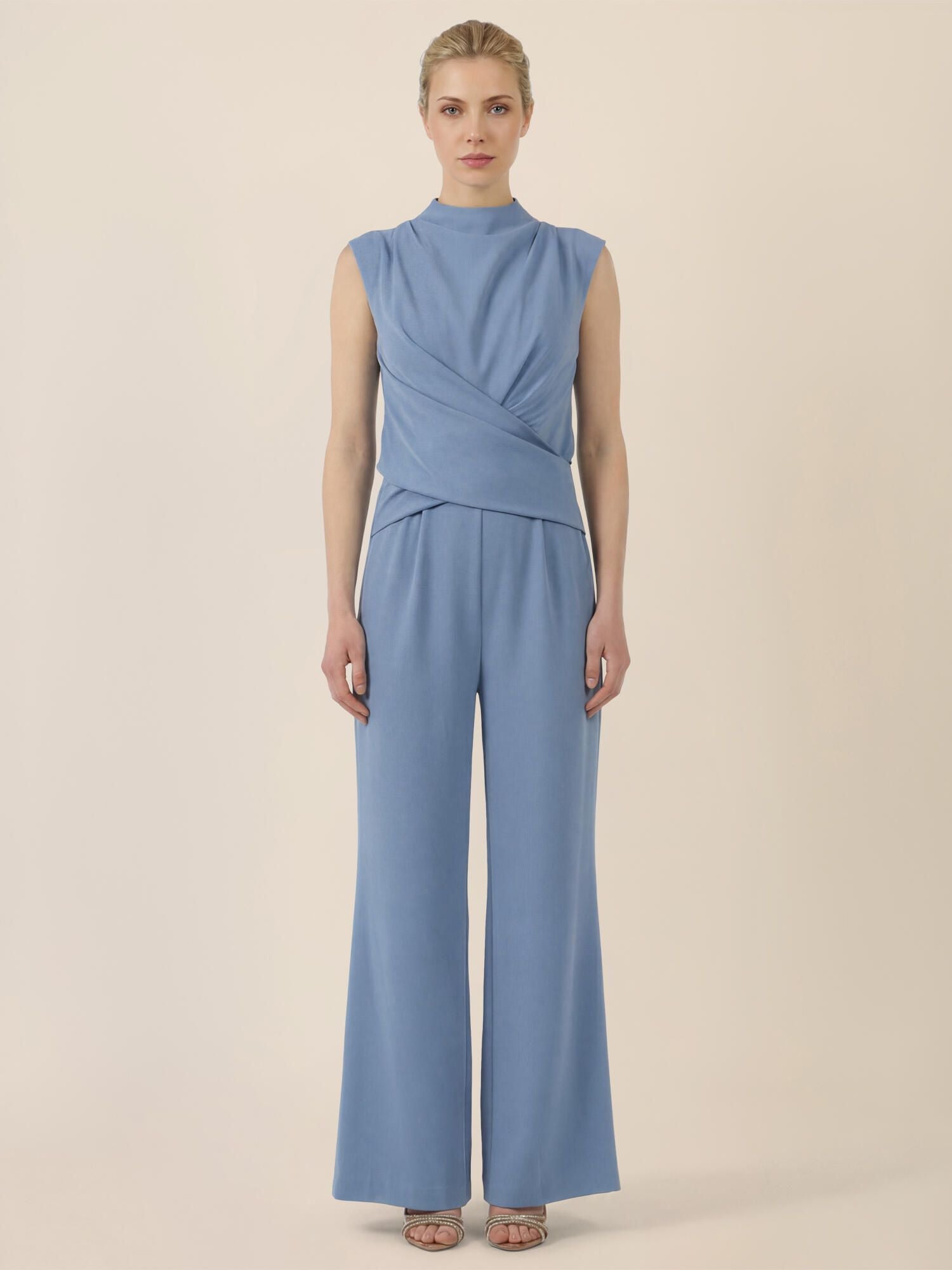 Jumpsuit Maxi mit Stehkragen