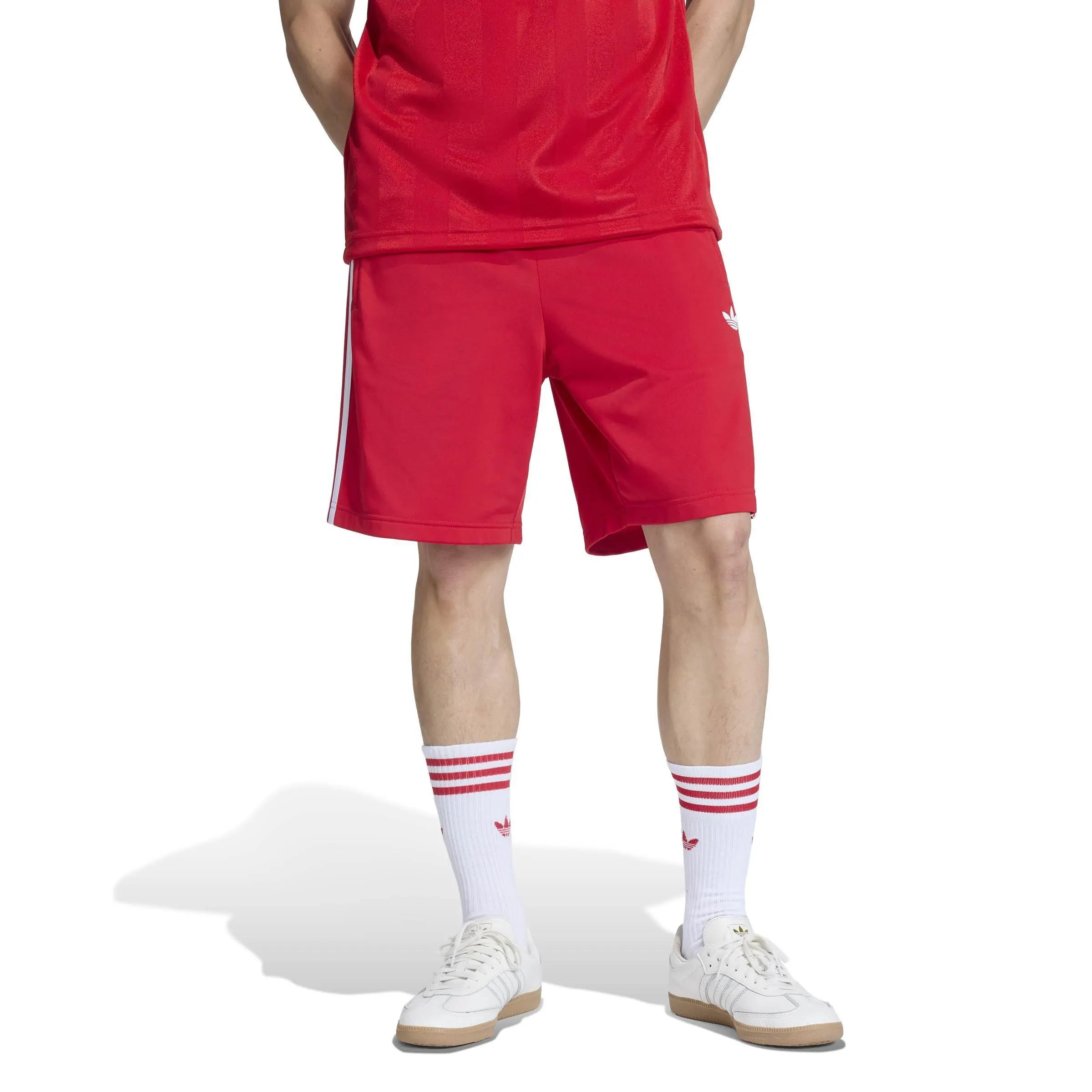 Funktionsshorts gestreift