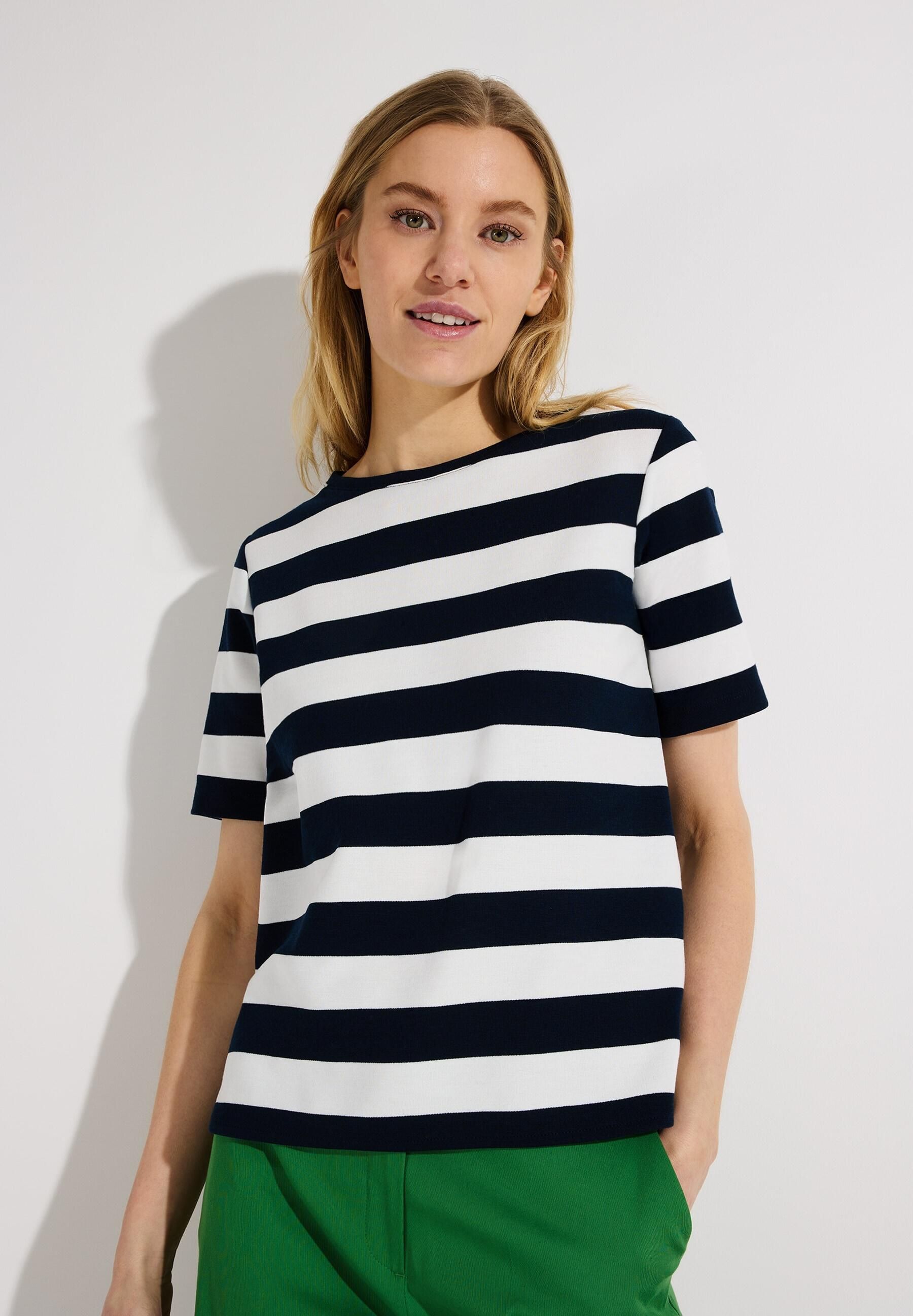 T-Shirt gestreift aus Viskosemix