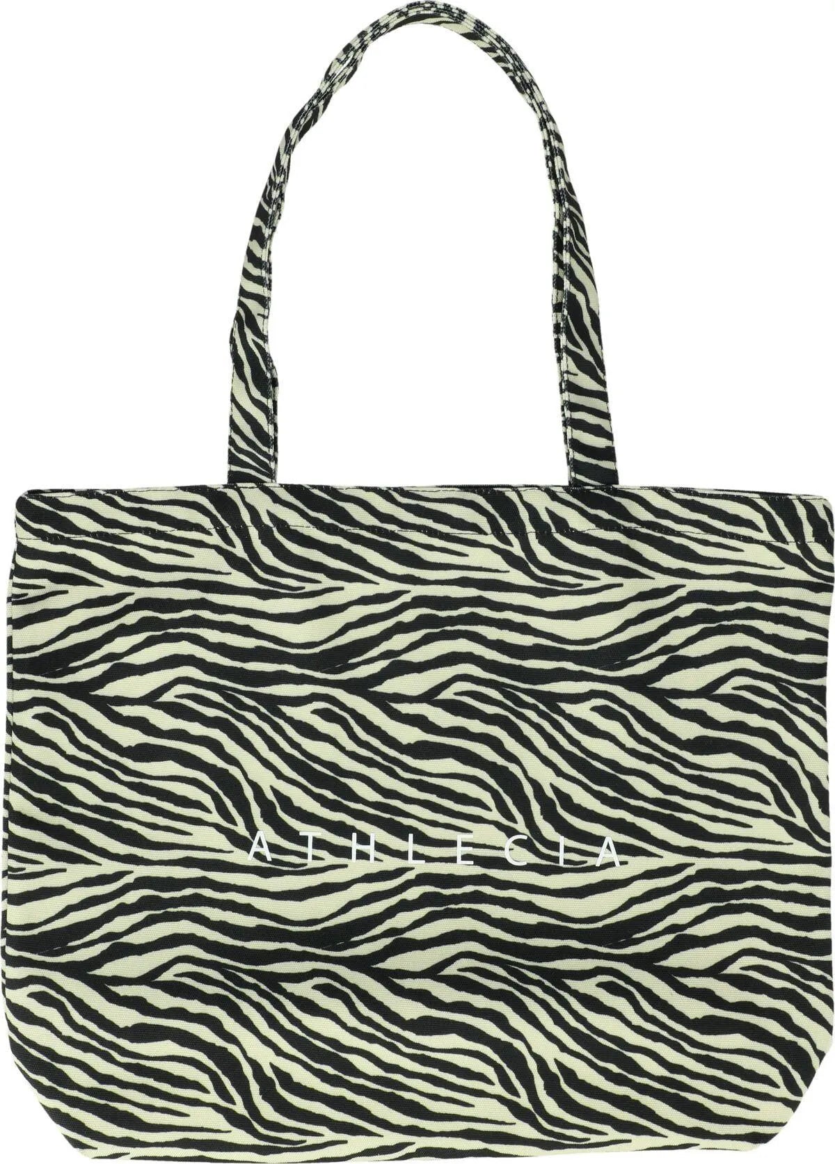 Shopper LARISSA