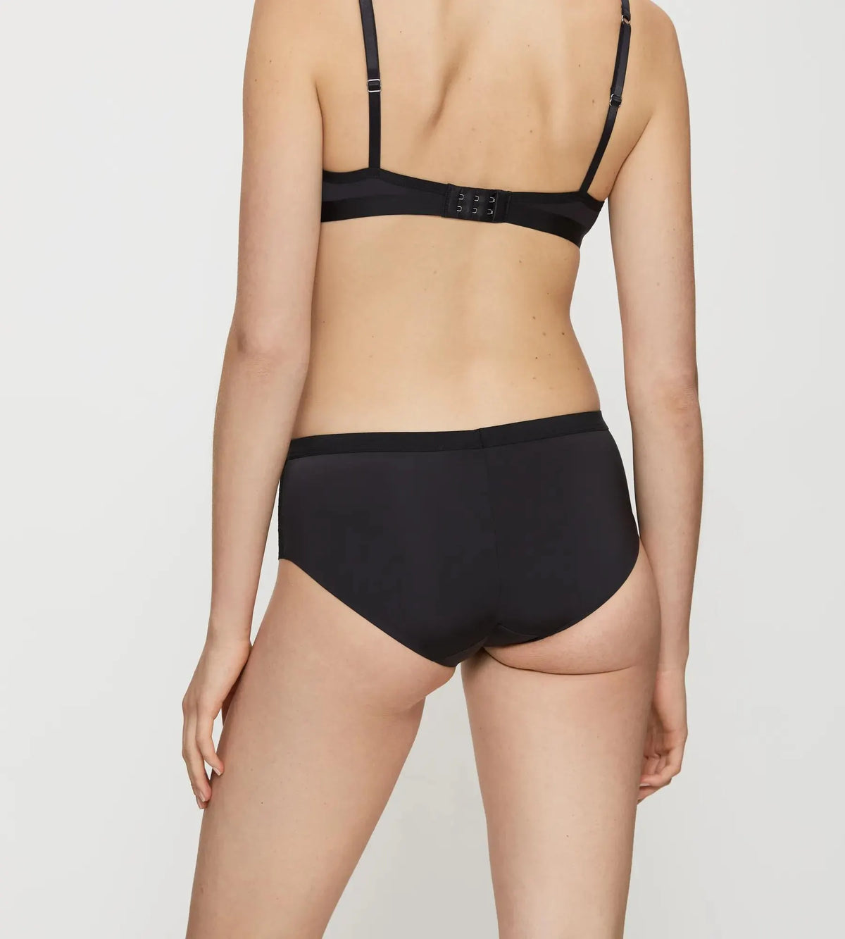 Maxi-Slip mit Spitzendetails