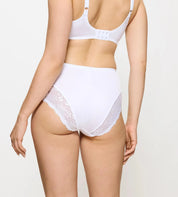 Hochgeschnittener Slip mit Spitzendetails