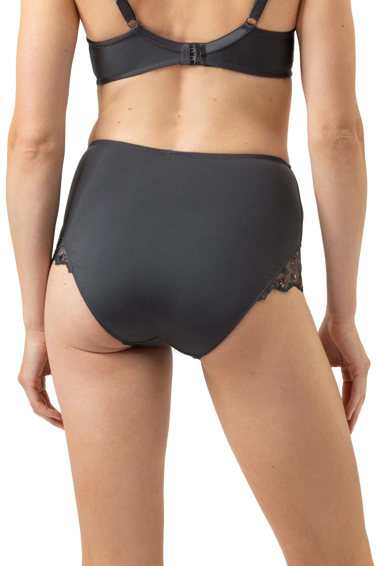 Taillenslip mit Spitze