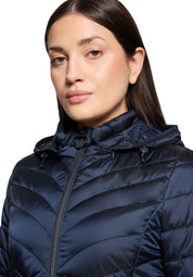 Steppjacke mit abnehmbarer Kapuze