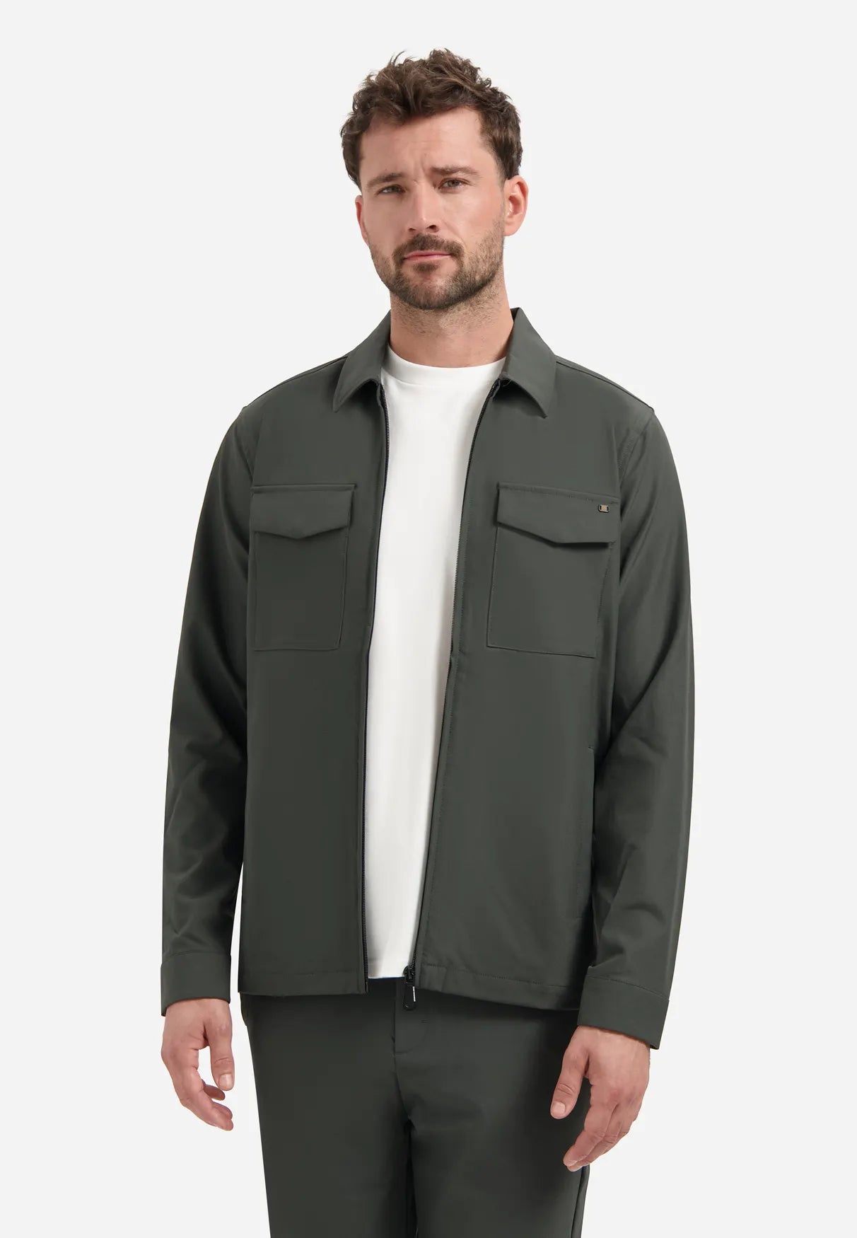 Overshirt mit aufgesetzten Taschen
