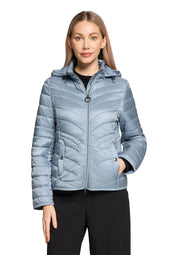 Steppjacke mit abnehmbarer Kapuze