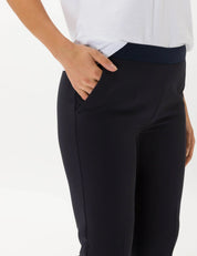 Slim Fit Hose LIV