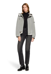 Übergangsjacke mit Kapuze