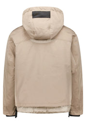 Winterjacke mit Kapuze