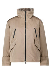 Winterjacke mit Stehkragen