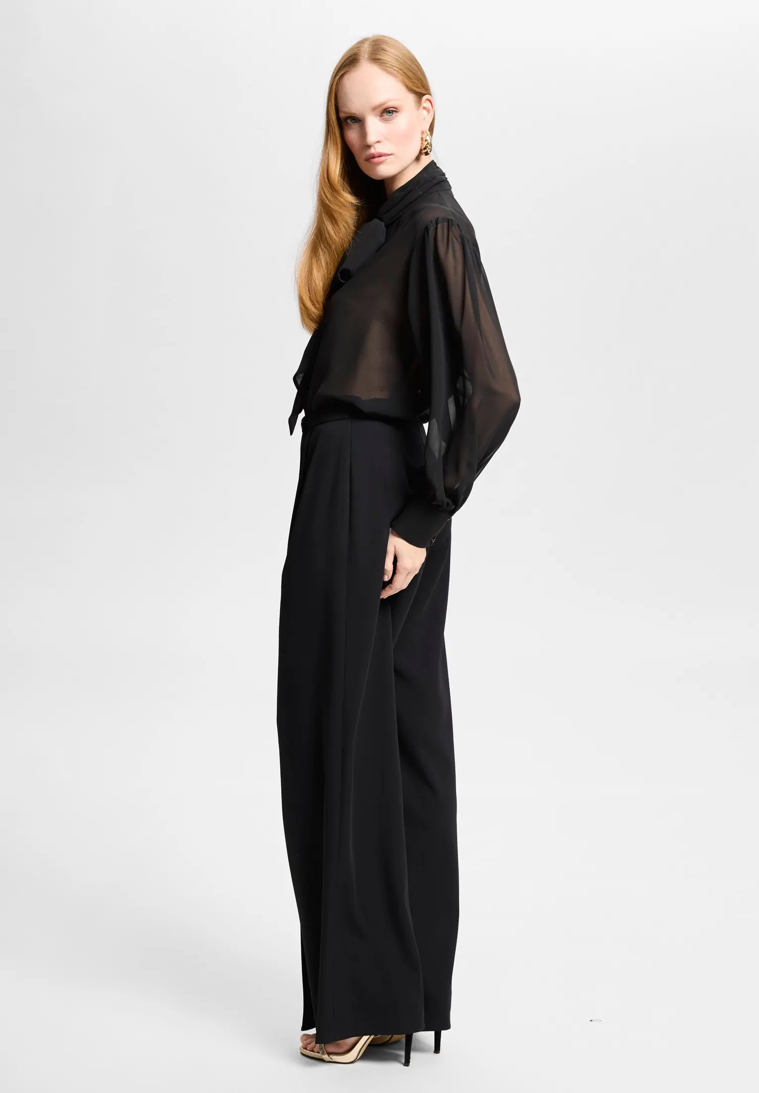 Bundfaltenhose Straight Leg
