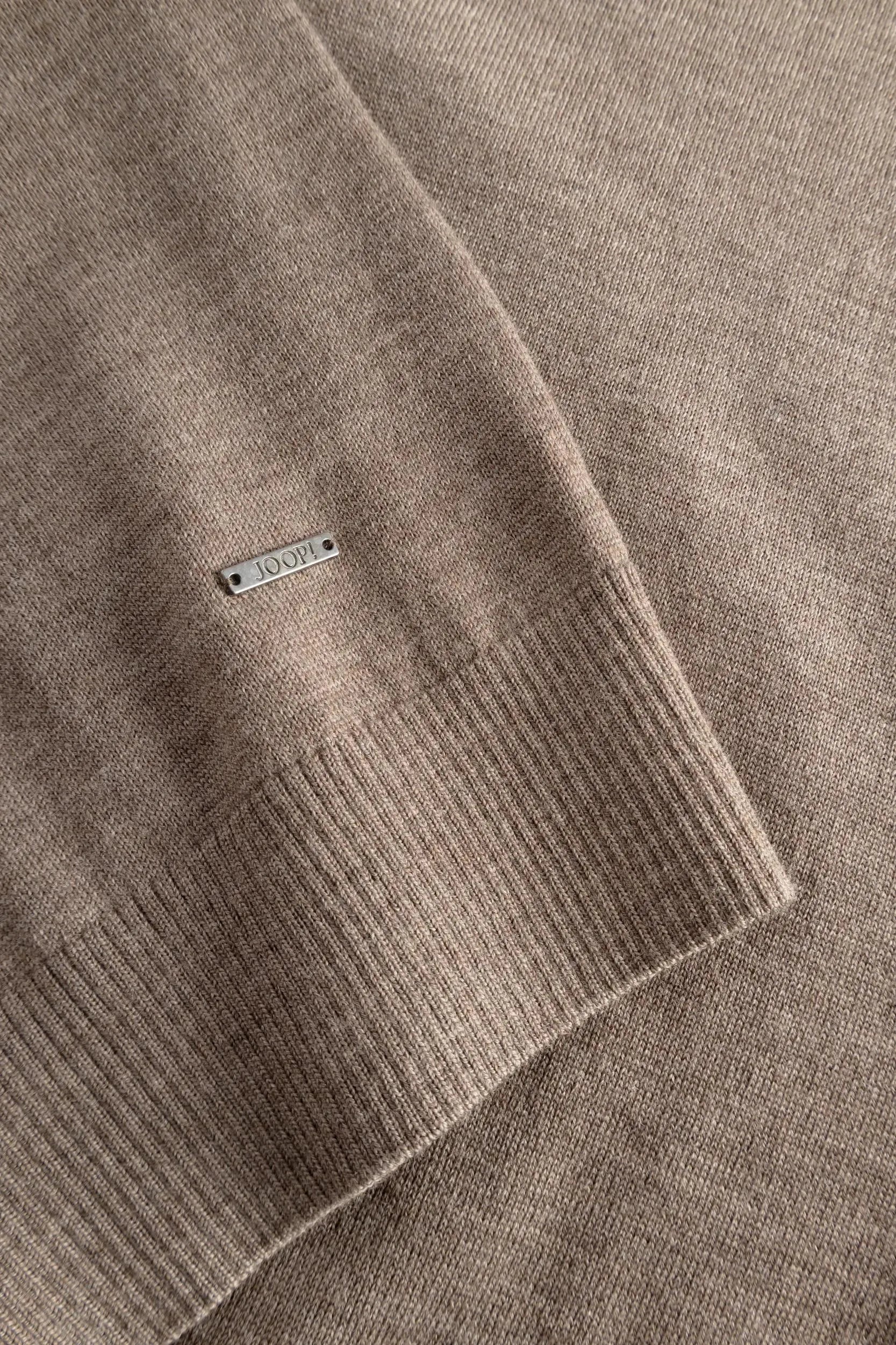 Strickjacke aus Schurwolle