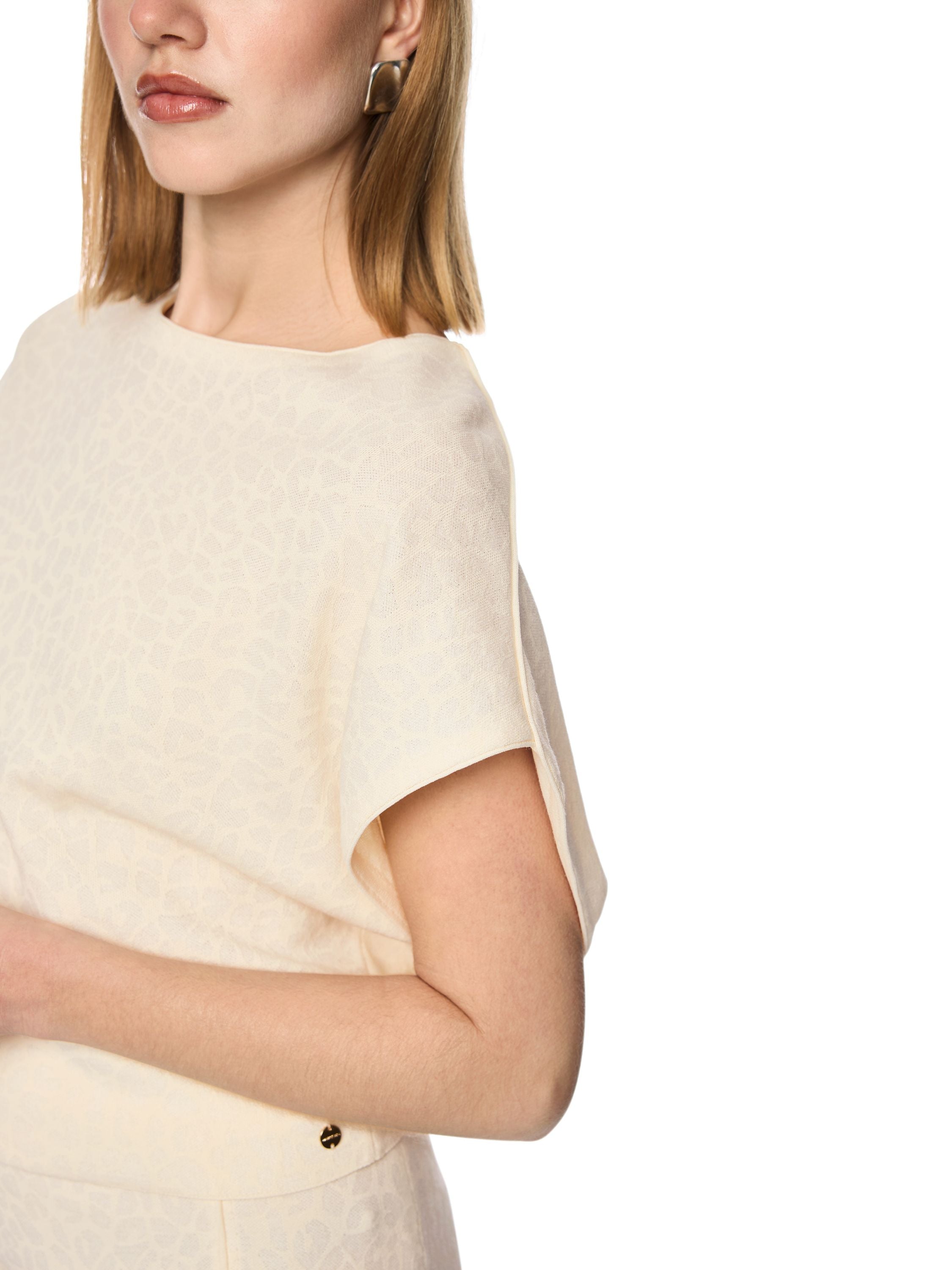 Feinstrick-Pullover mit Leoprint