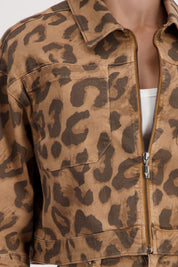 Jeansjacke cropped mit Leopardenmuster