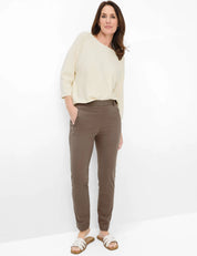 Slim Fit Hose LILLYTH