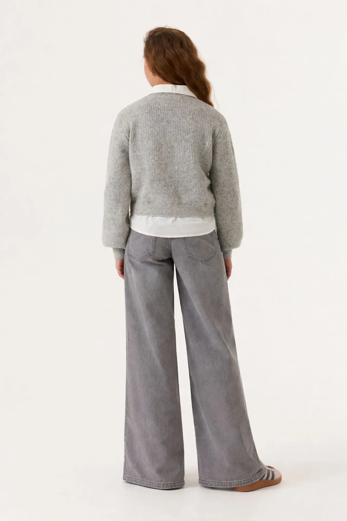 Strickjacke mit Hemdkragen