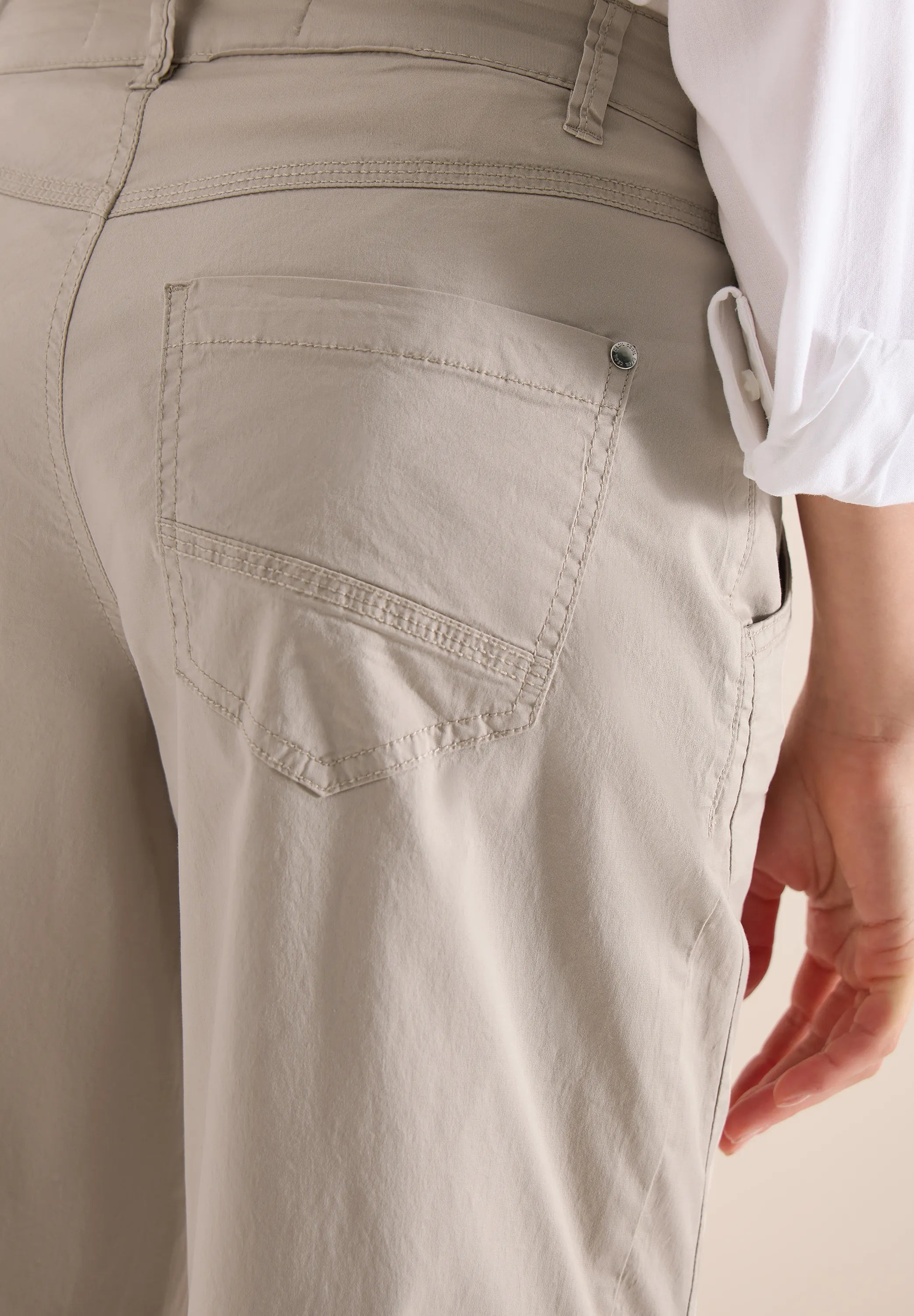 Chinohose SCARLETT Barrel Fit