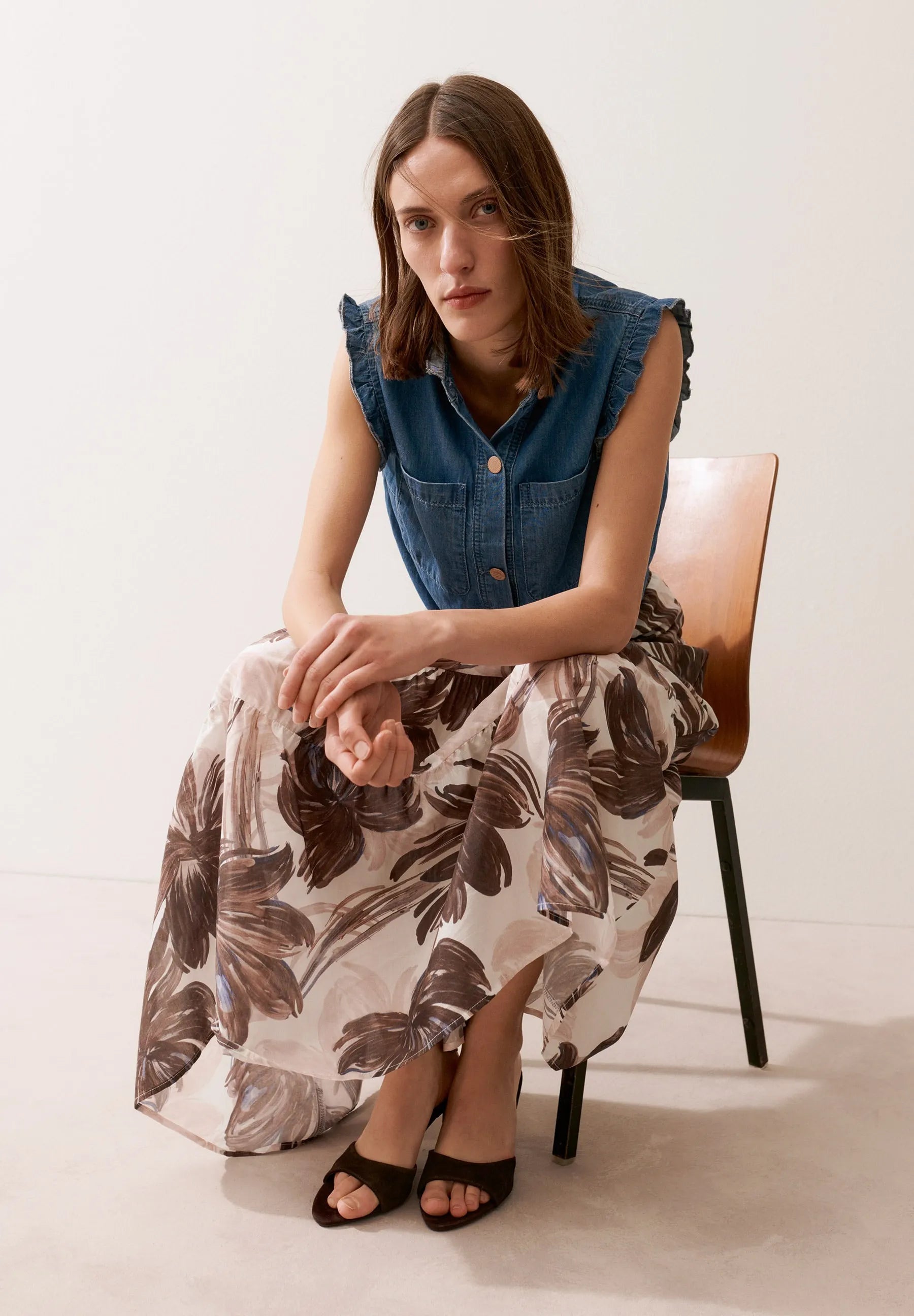 Jeansbluse mit Rüschenärmeln