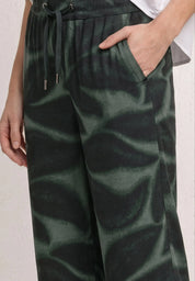 Schlupfhose Loose Fit