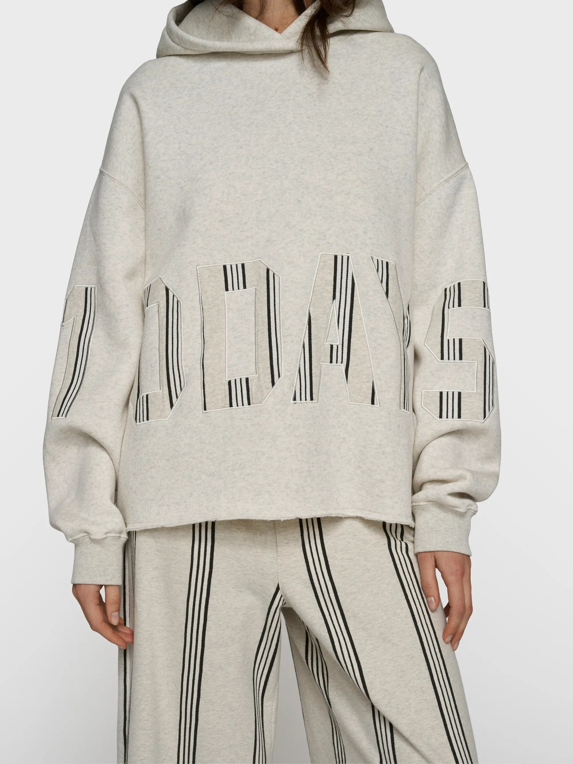 Hoodie STATEMENT Oversized