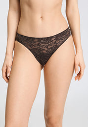 Slip mit Spitze