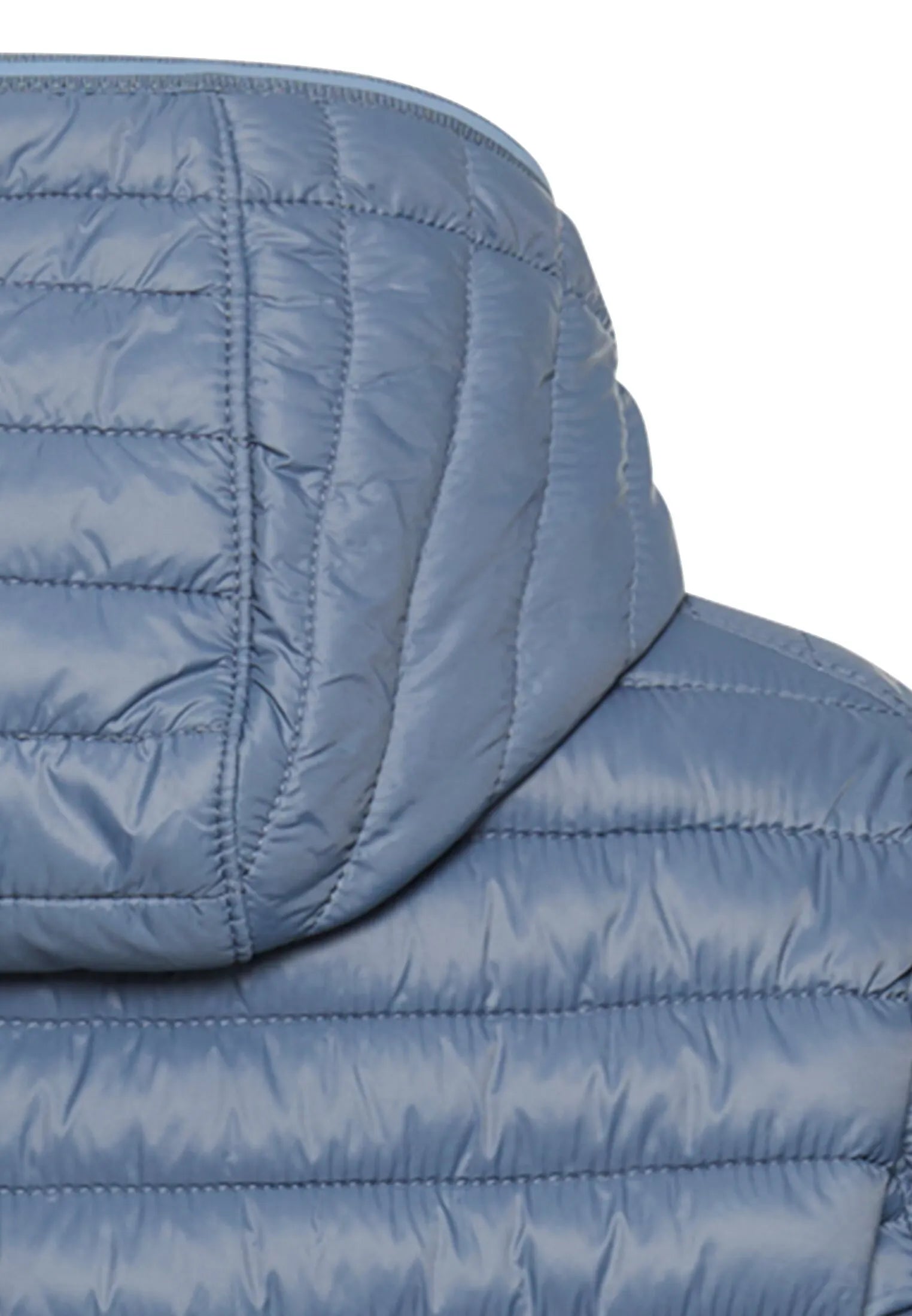 Steppjacke mit Kapuze