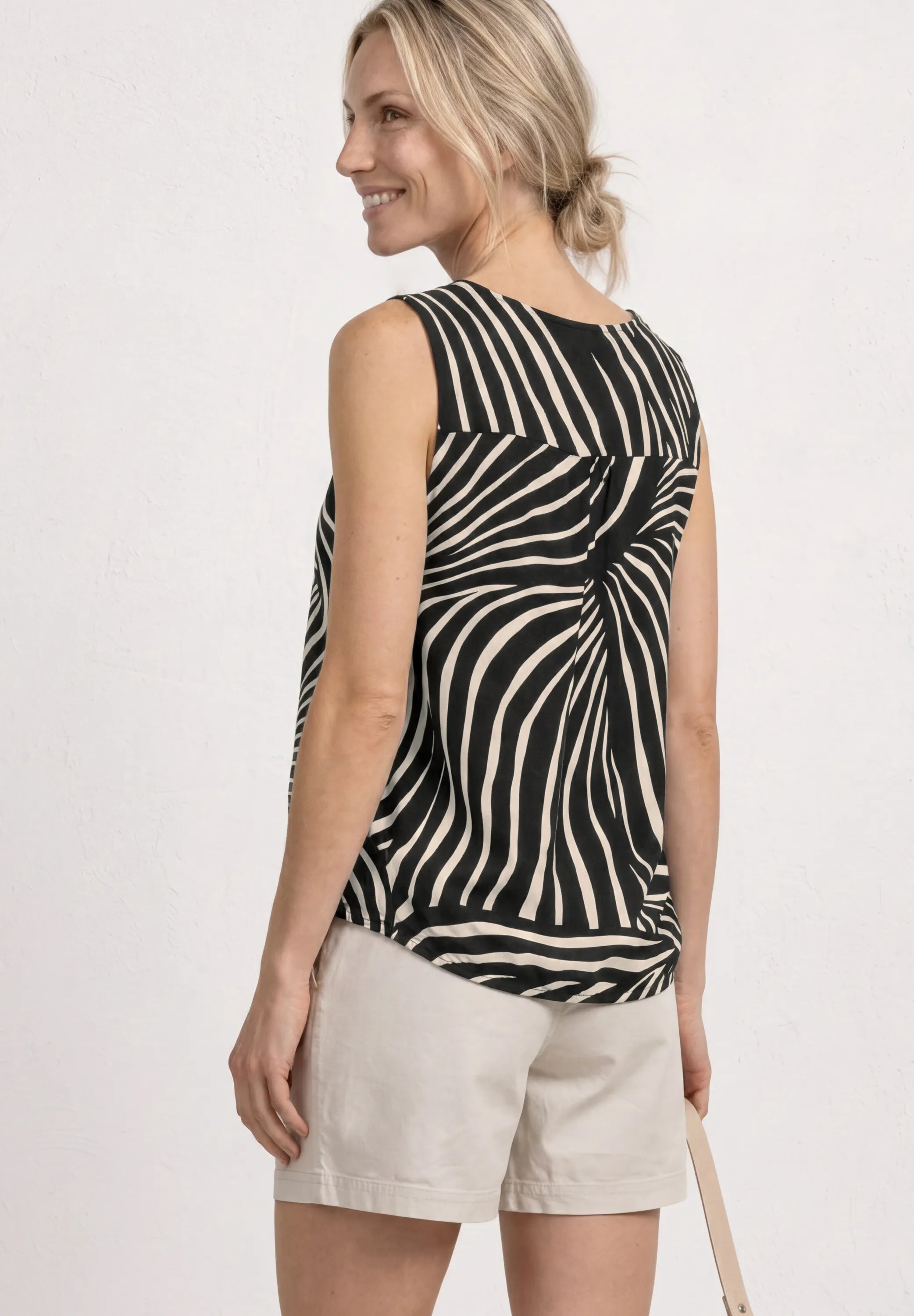 Top Regular Fit aus Viskose