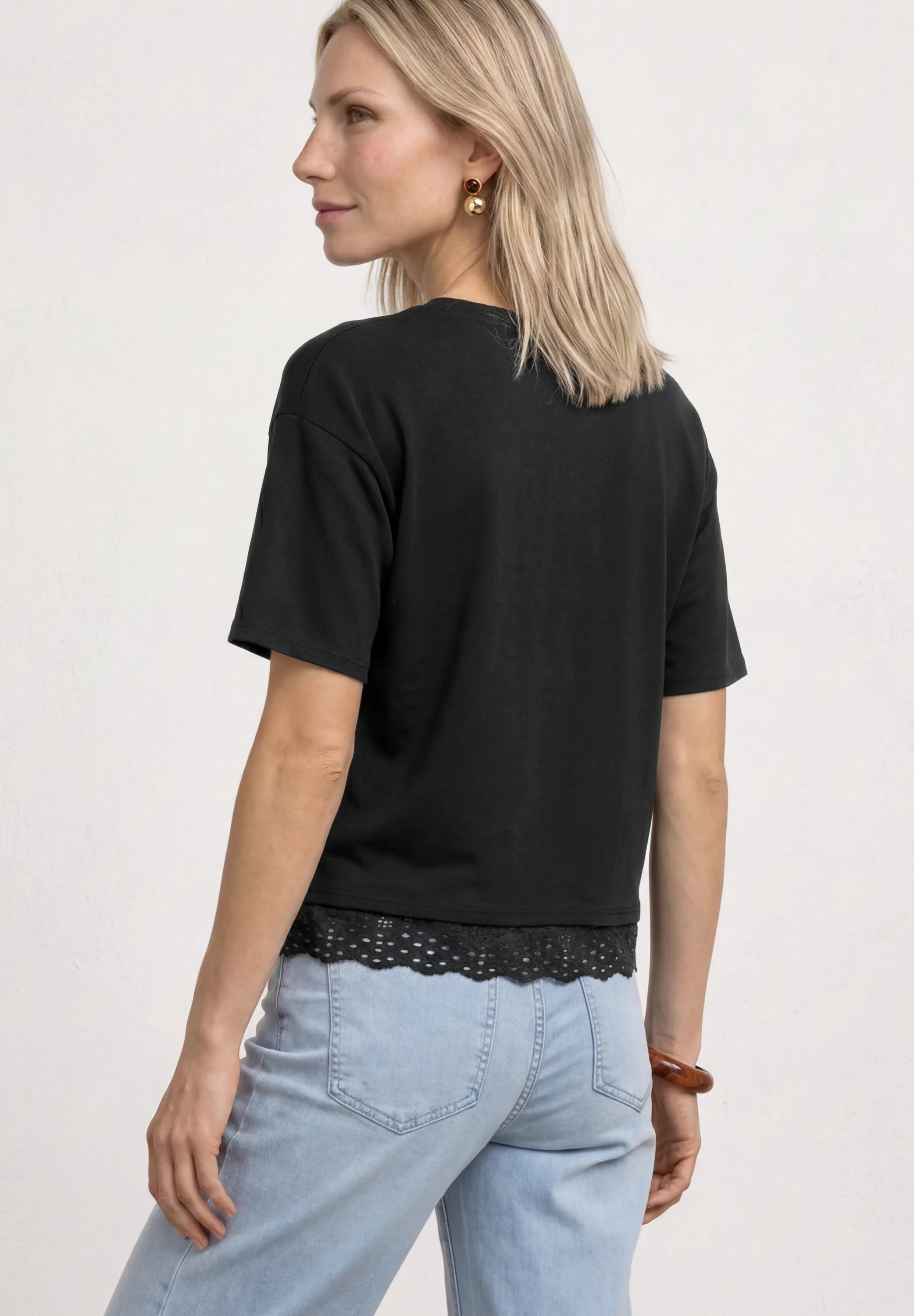 T-Shirt aus Baumwollmix mit Spitze