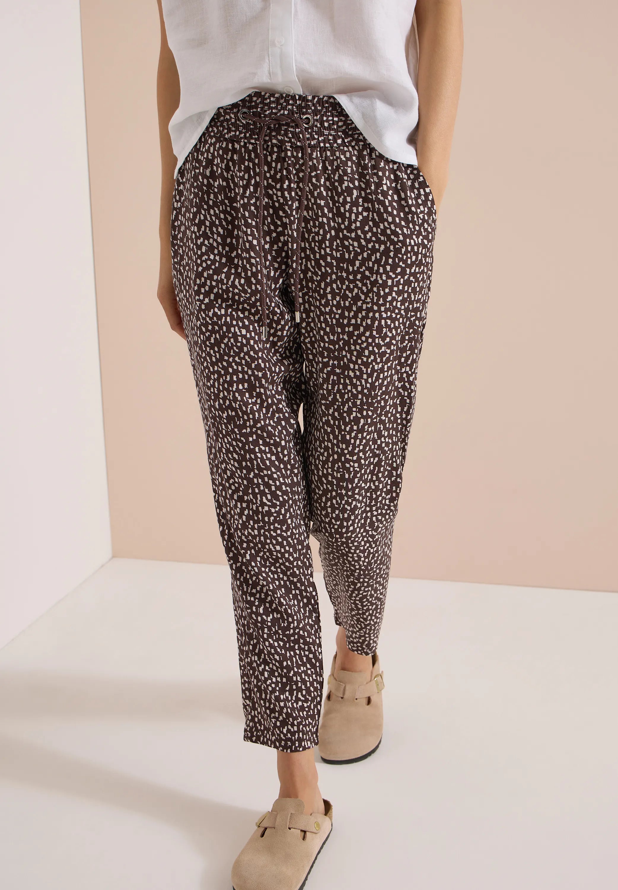 Hose CHELSEA Loose Fit