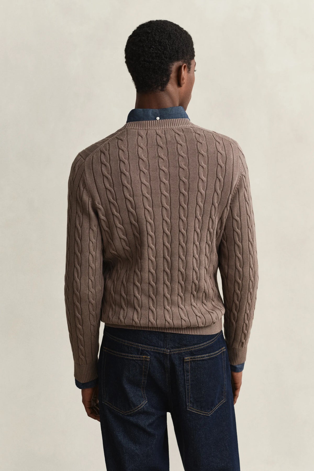 Strickpullover mit Zopfmuster
