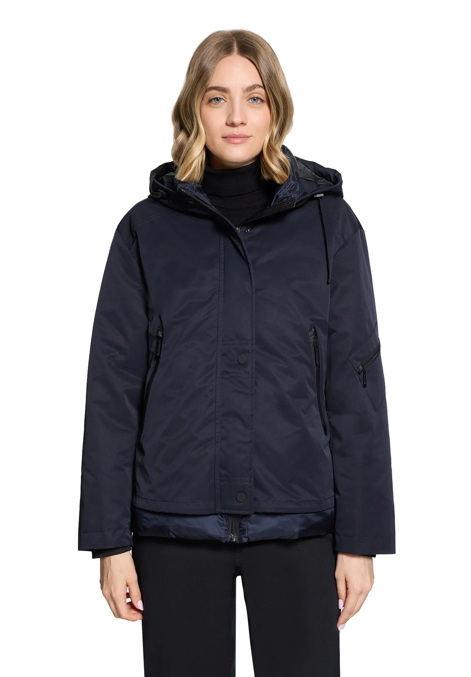Winterjacke mit Kapuze