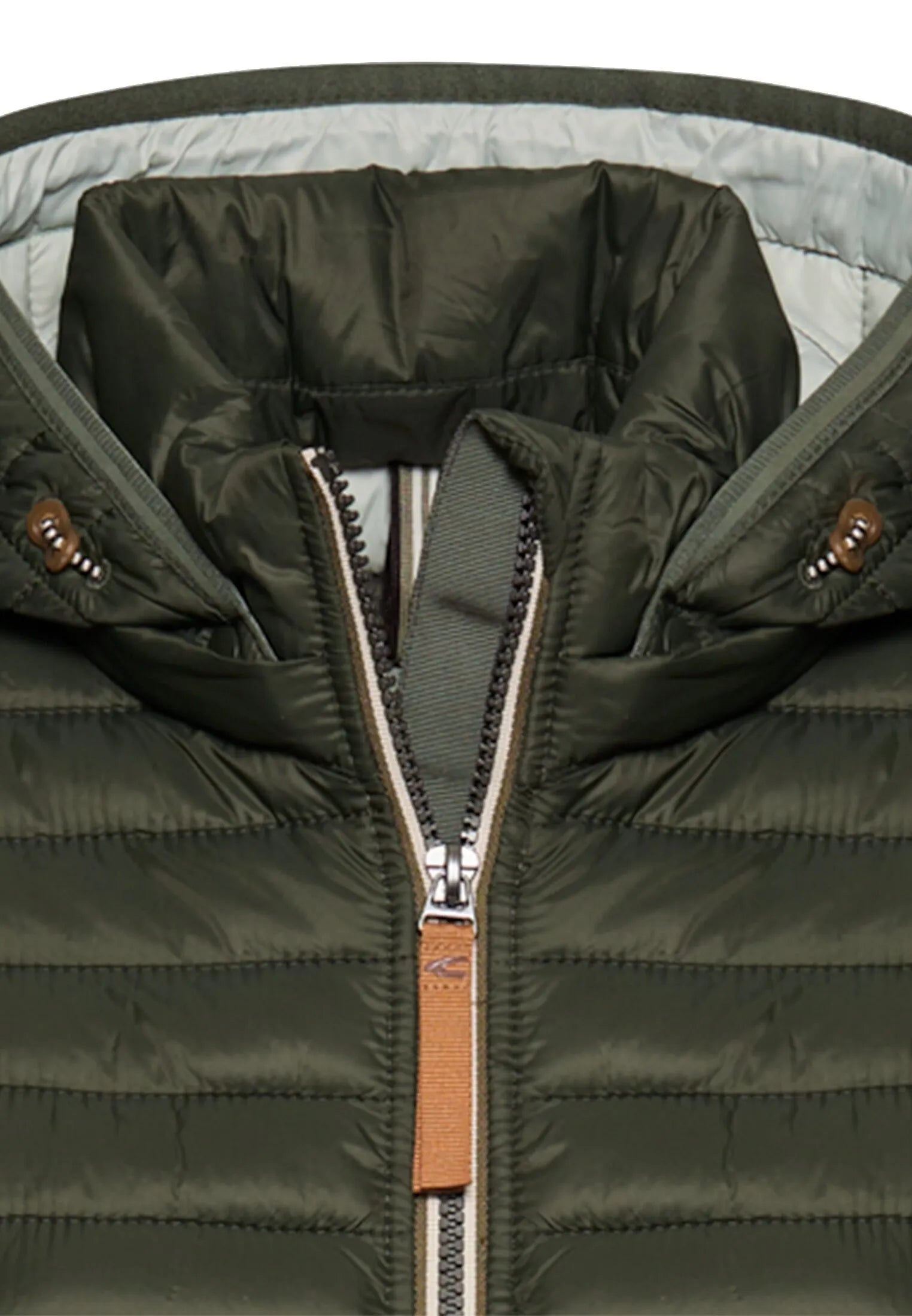 Steppjacke mit Kapuze