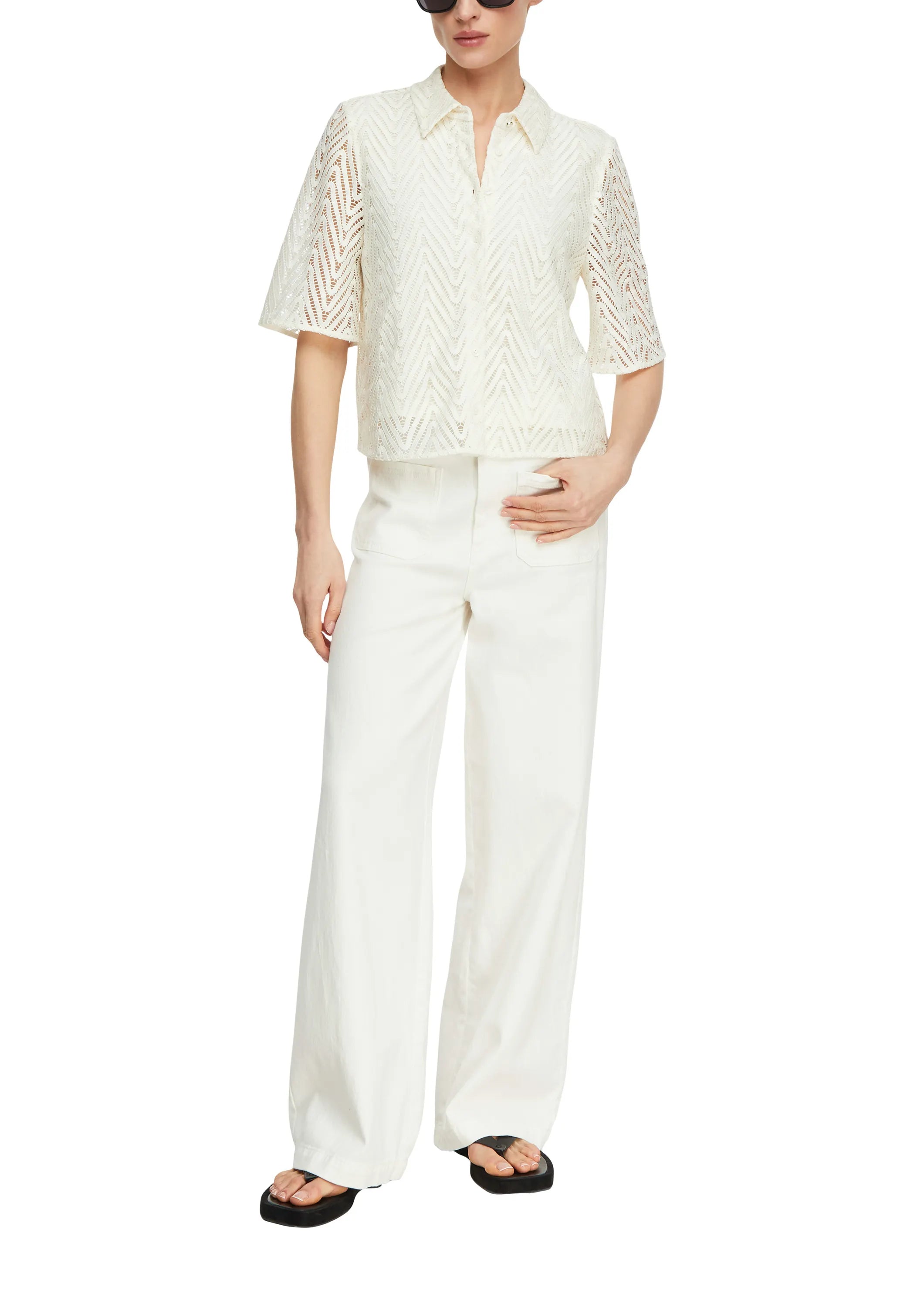 Bluse mit Spitze