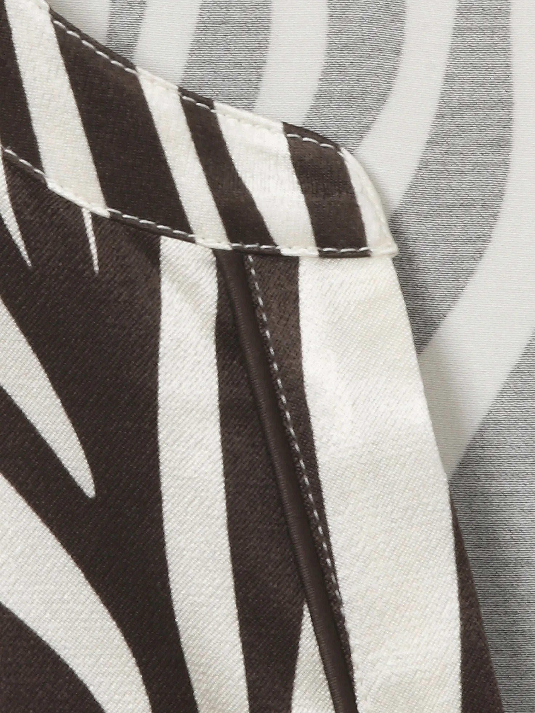 Bluse mit Zebra-Musterung