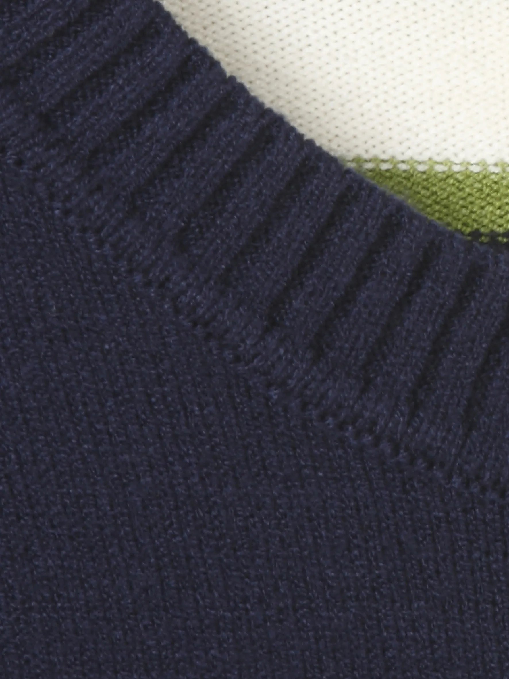Strickpullover mit Rautenmuster