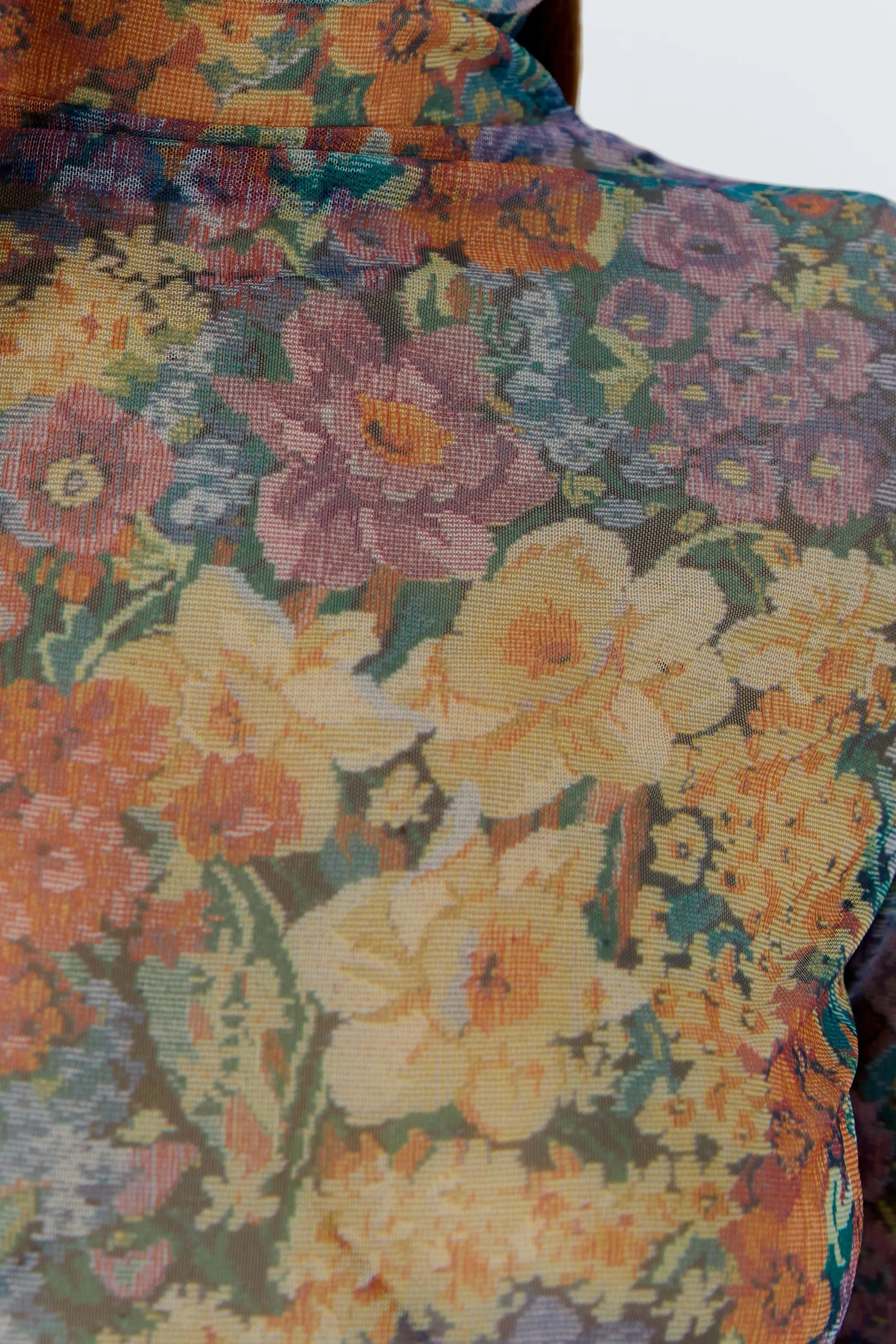 Langarmshirt aus feinem Mesh