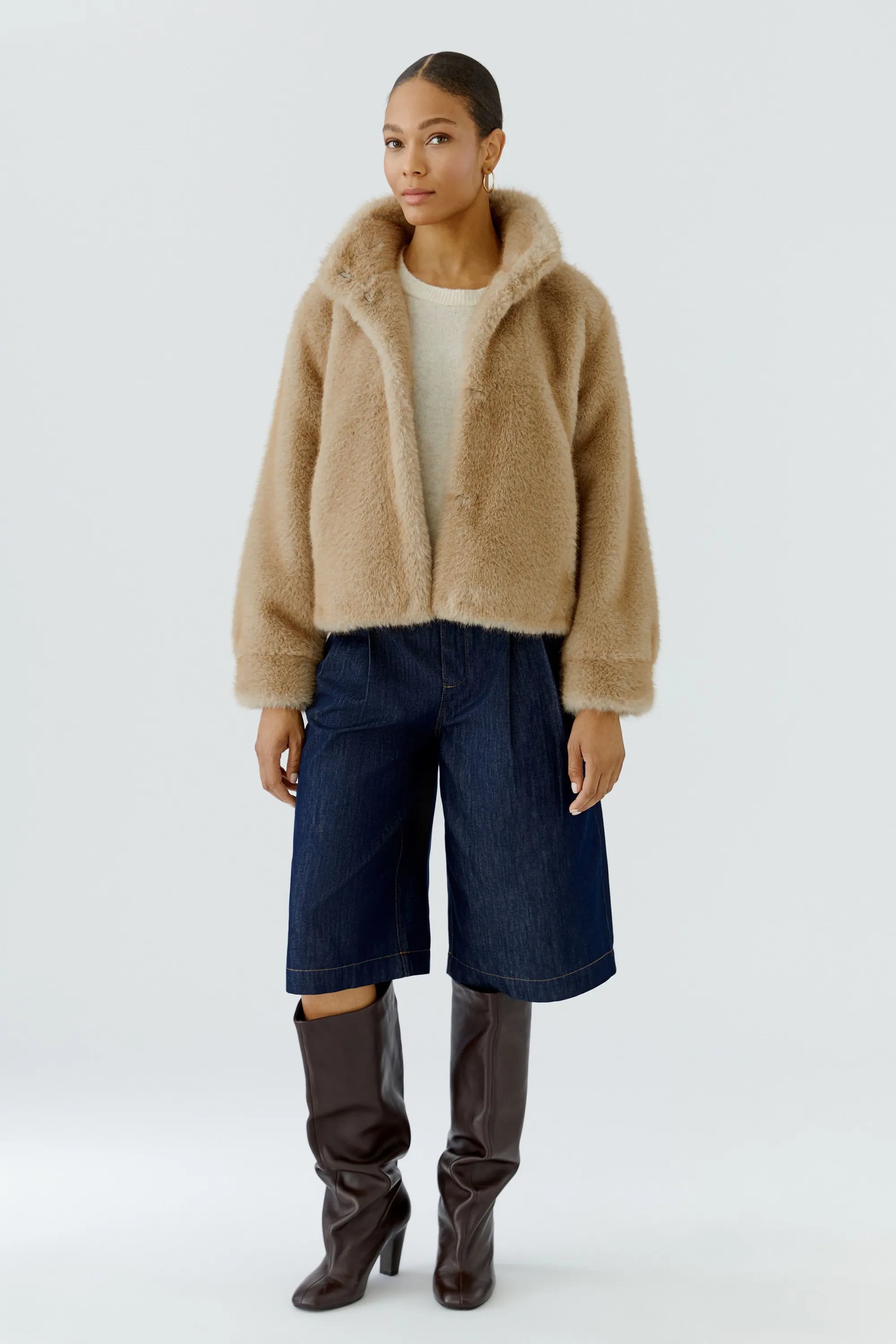 Kuscheljacke aus Kunstfell