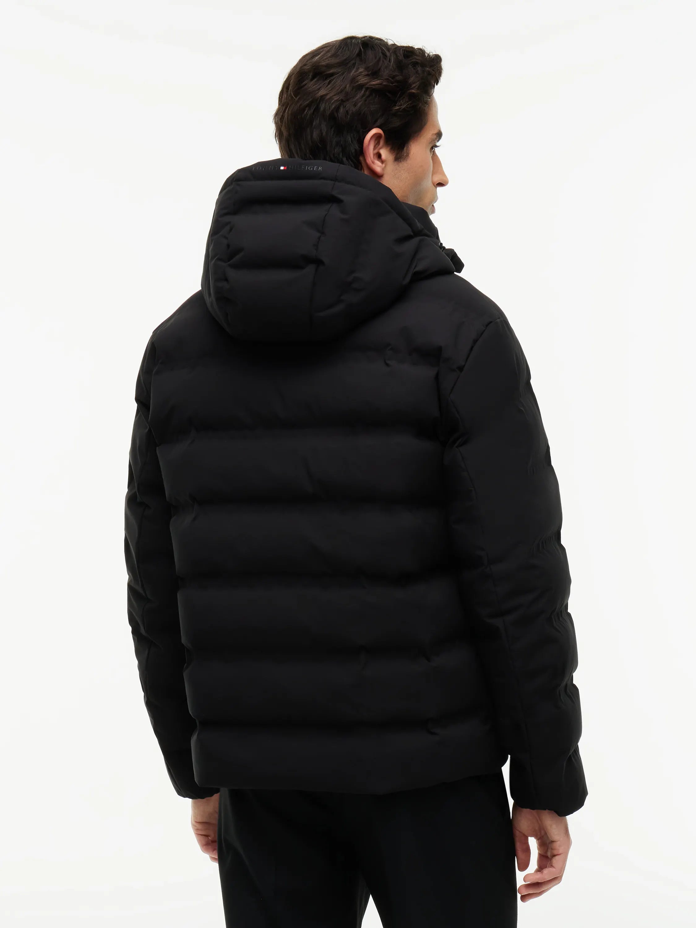 Steppjacke mit abnehmbarer Kapuze