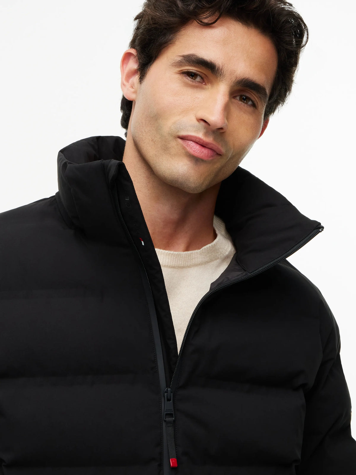 Steppjacke mit abnehmbarer Kapuze