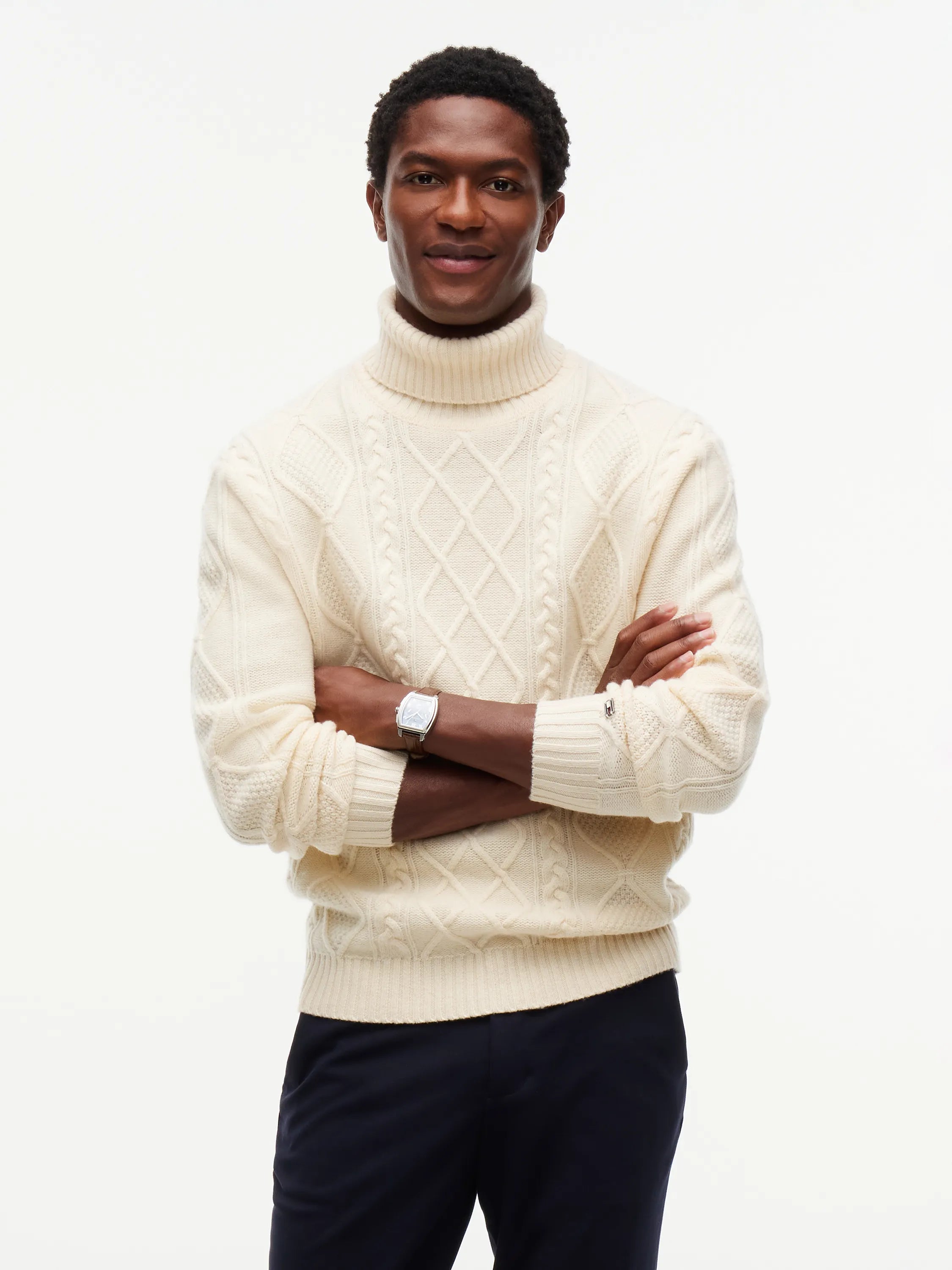 Rollkragenpullover CABLE aus Kaschmir-Mix