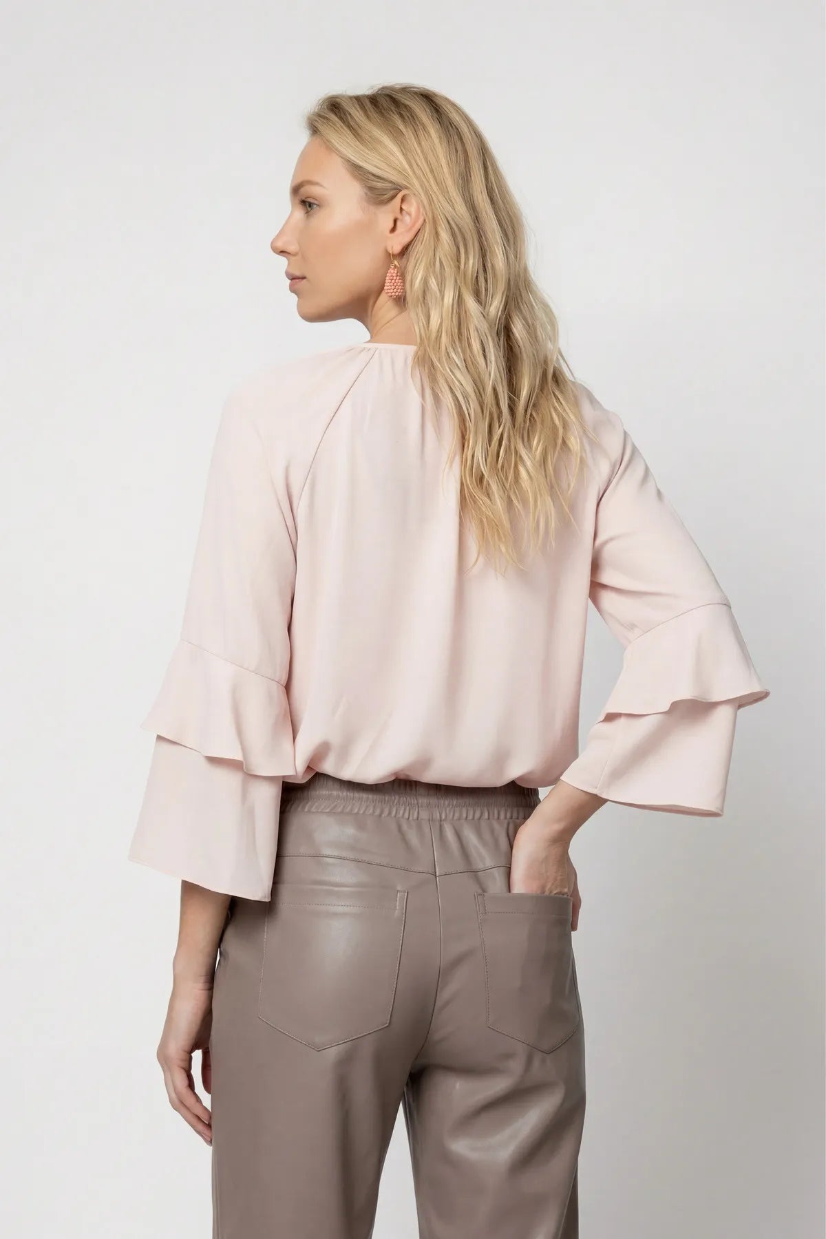 Chiffonbluse mit V-Ausschnitt