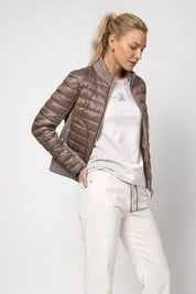 Steppjacke mit Stehkragen