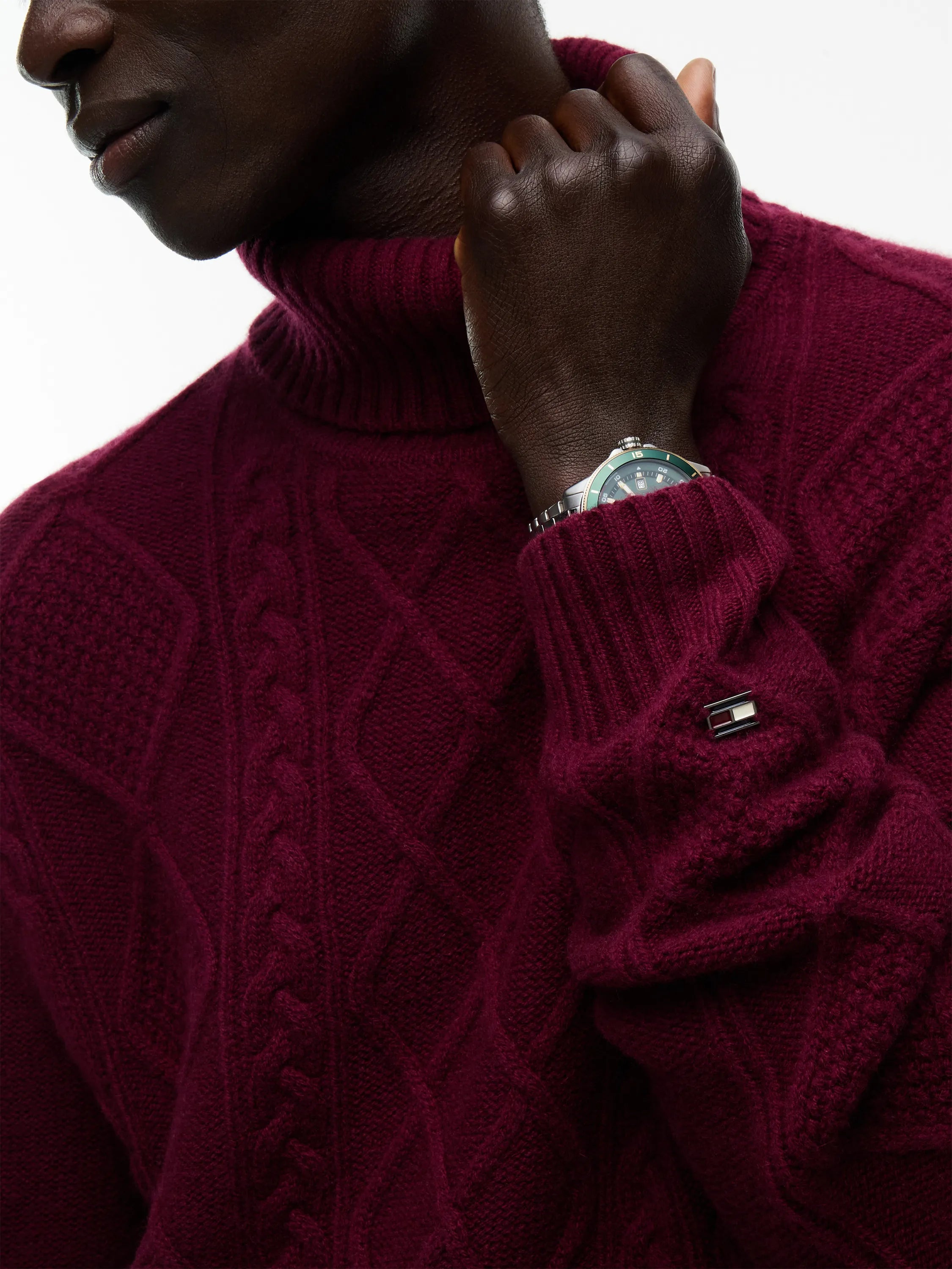 Rollkragenpullover CABLE aus Kaschmir-Mix