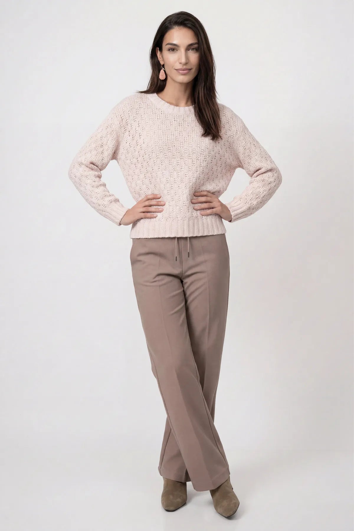 Strickpullover mit Rundhalsausschnitt