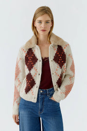 Strickjacke mit Rautenmuster